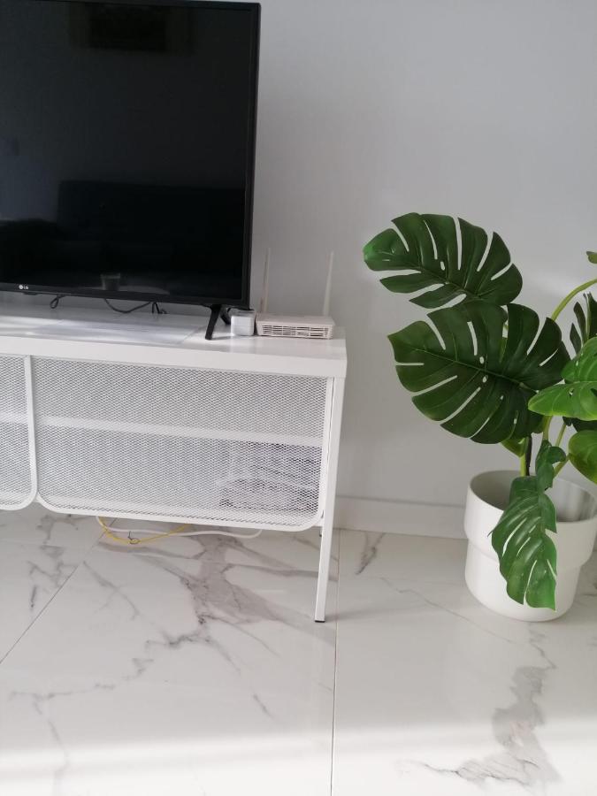 Cozy Beach Apartment Марбеля Екстериор снимка