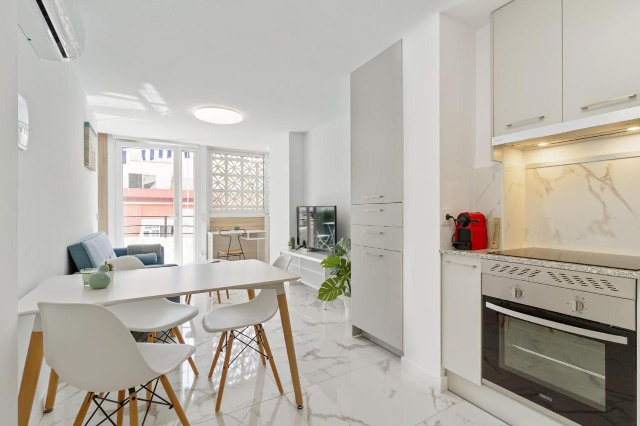 Cozy Beach Apartment Марбеля Екстериор снимка